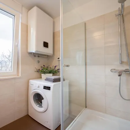 Arijana Free Private Garage Daire *