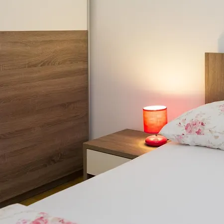 Arijana Free Private Garage * Split