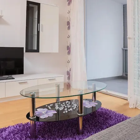 Arijana Free Private Garage شقة *